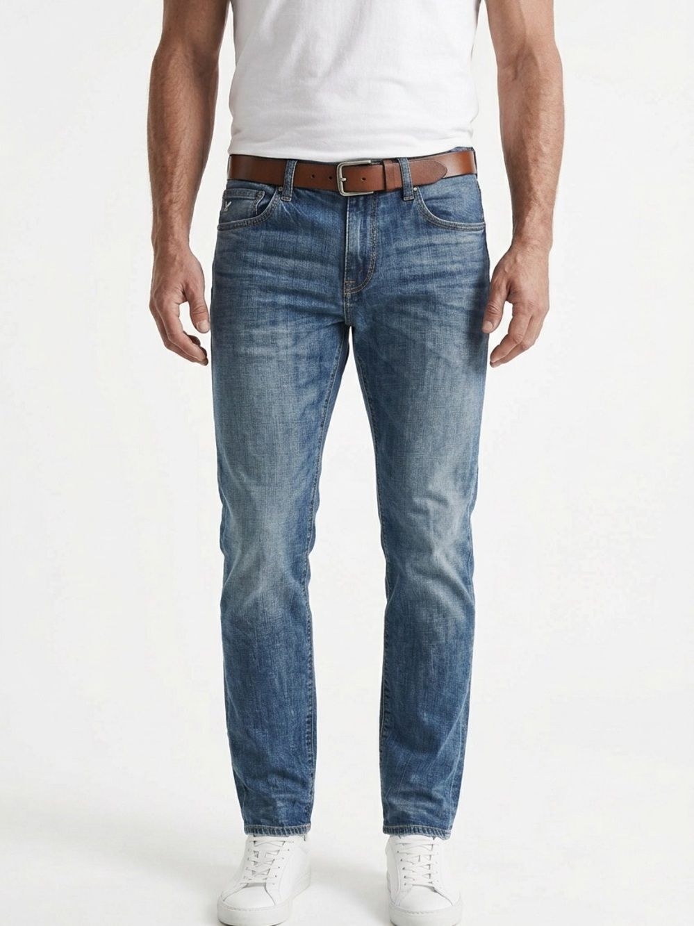 AMERICAN EAGLE | Slim Straight Medium Blue Wash Denim Jeans Men’s Size 32x34.